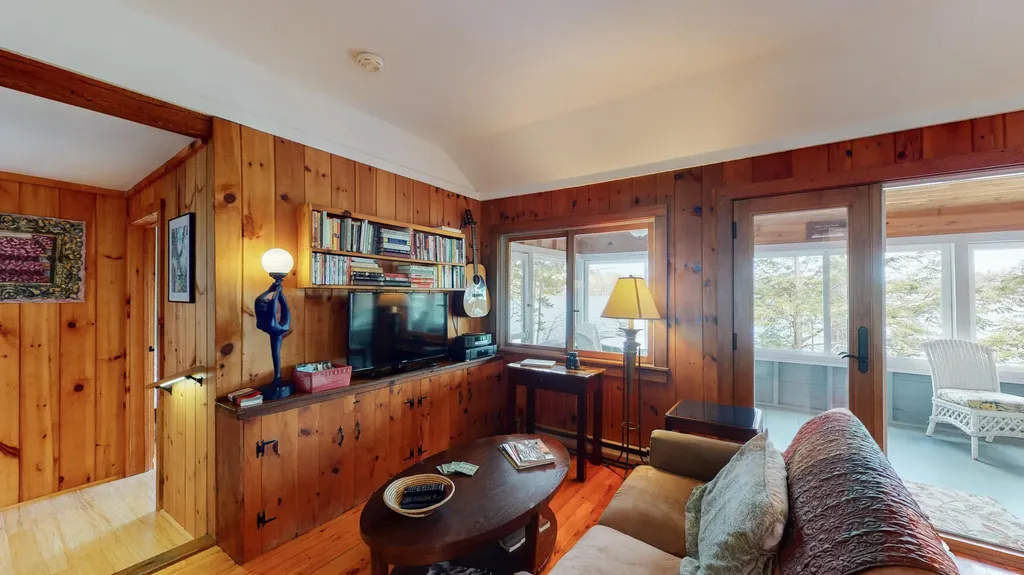 1 & 2 Bridges Road Bremen ME 04551