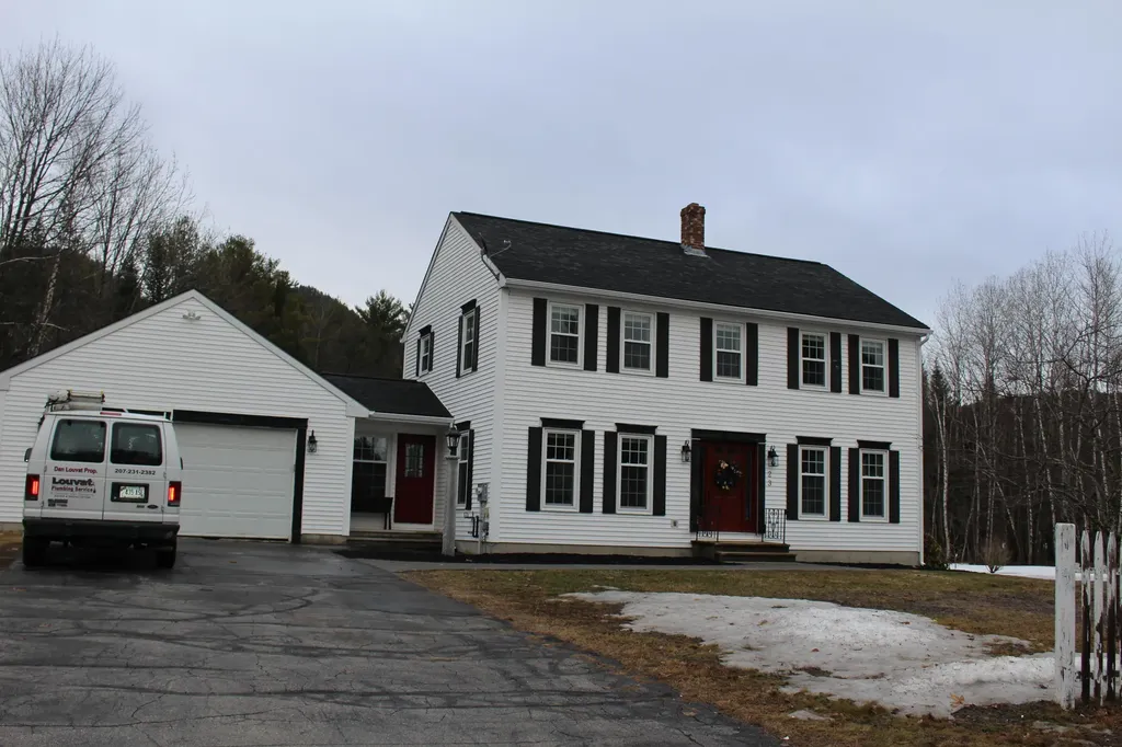 23 Nova Street Dixfield ME 04224