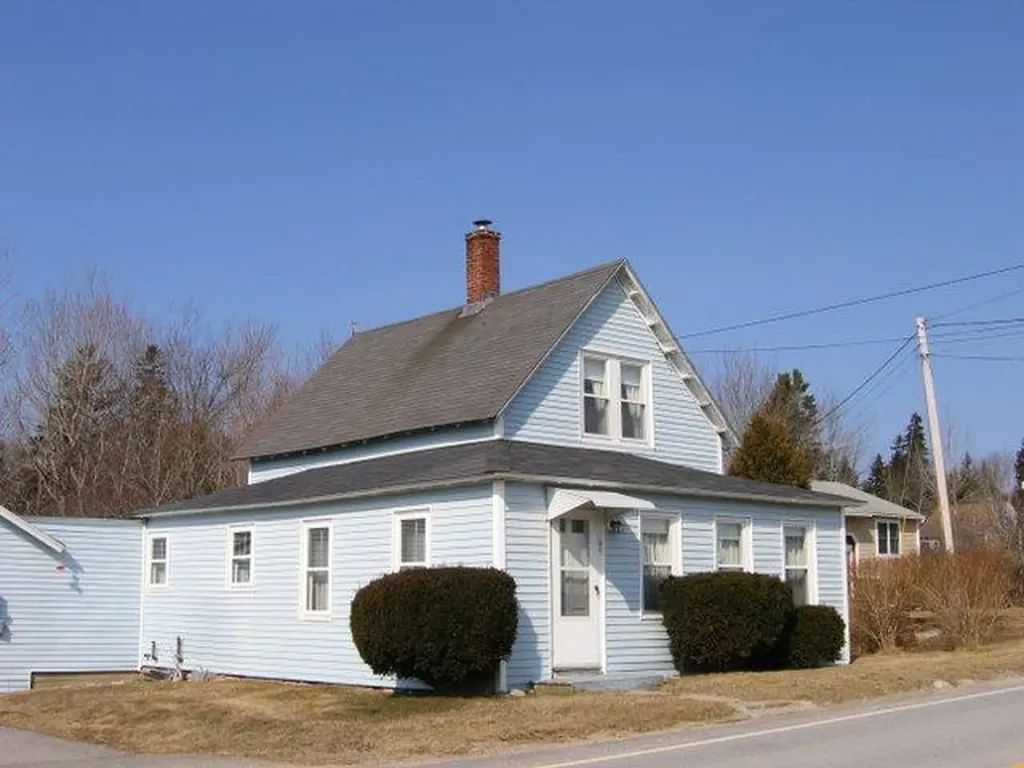 157 Newman Street Winter Harbor ME 04693