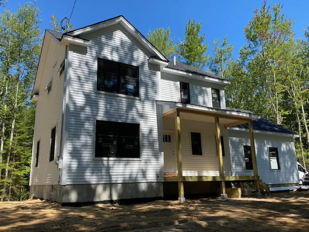 1007 N Berwick Road Wells ME 04090