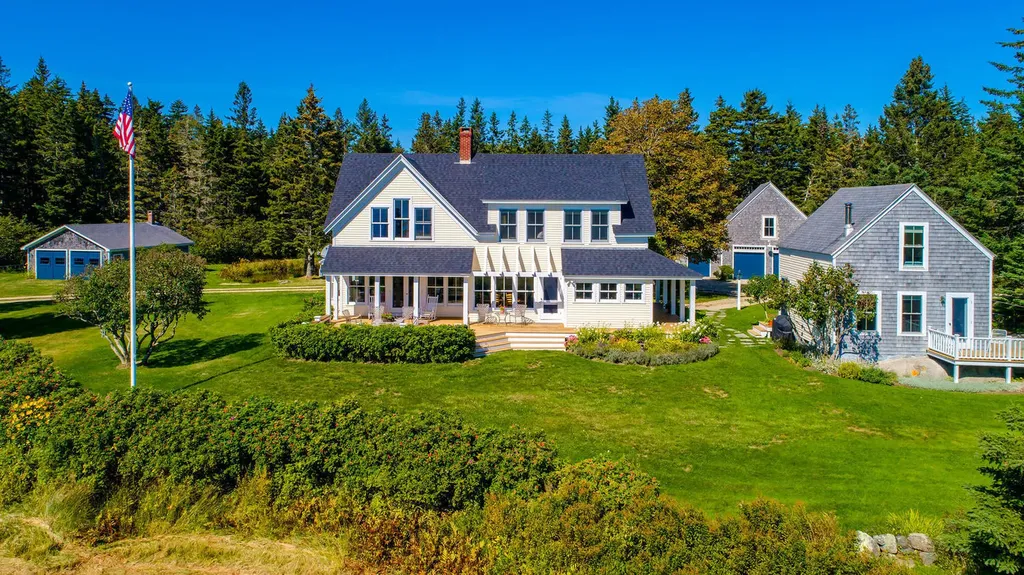 28 Sellers Road Stonington ME 04681