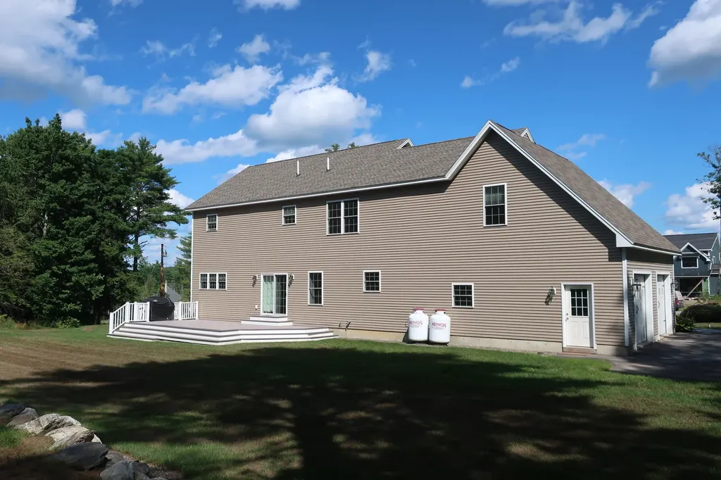 17 Silver Drift Trail Hampden ME 04444