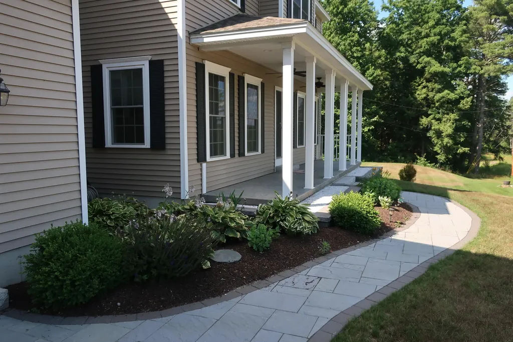 17 Silver Drift Trail Hampden ME 04444
