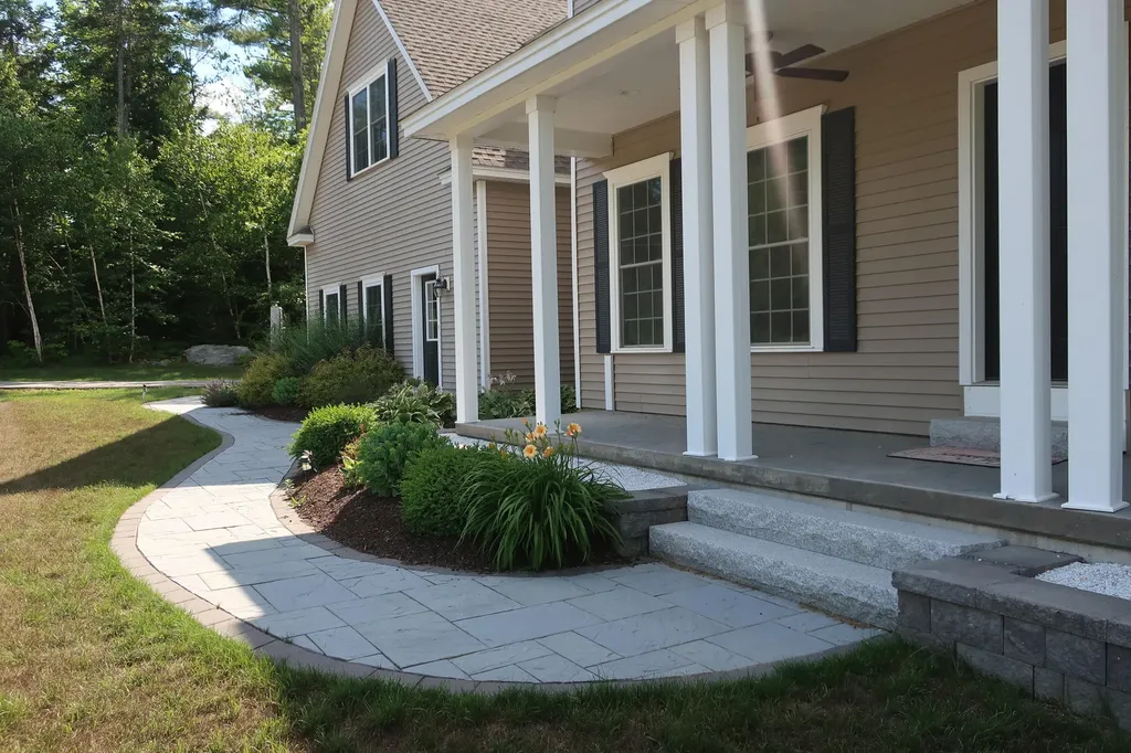 17 Silver Drift Trail Hampden ME 04444