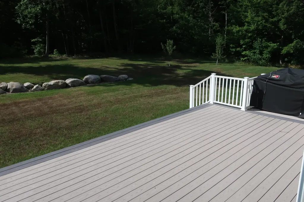 17 Silver Drift Trail Hampden ME 04444