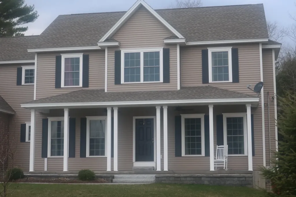 17 Silver Drift Trail Hampden ME 04444