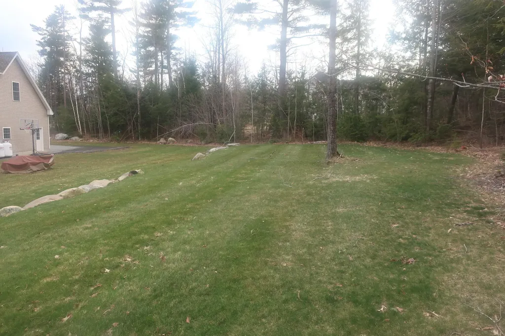 17 Silver Drift Trail Hampden ME 04444
