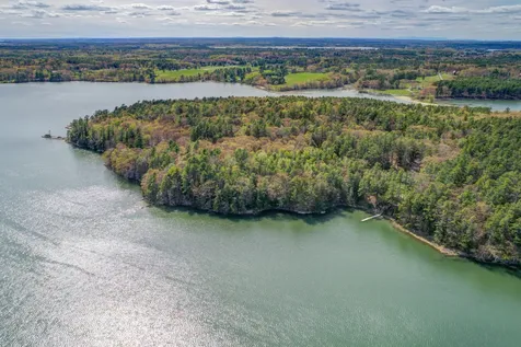125 Howards Point Lane Brunswick ME 04011