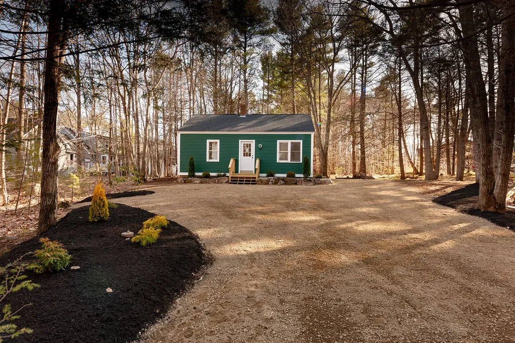 122 Rogers Road York ME 03909