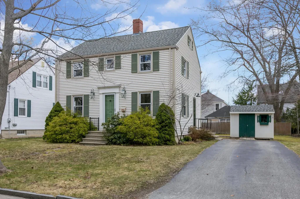 29 Frances Street Portland ME 04102