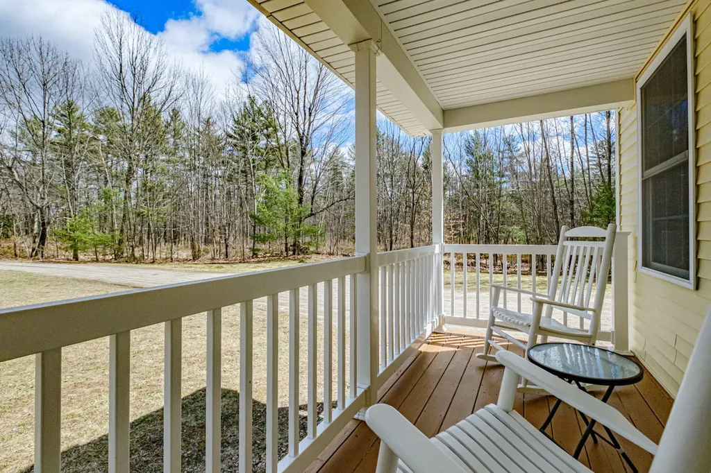 55 Emery Road Standish ME 04084