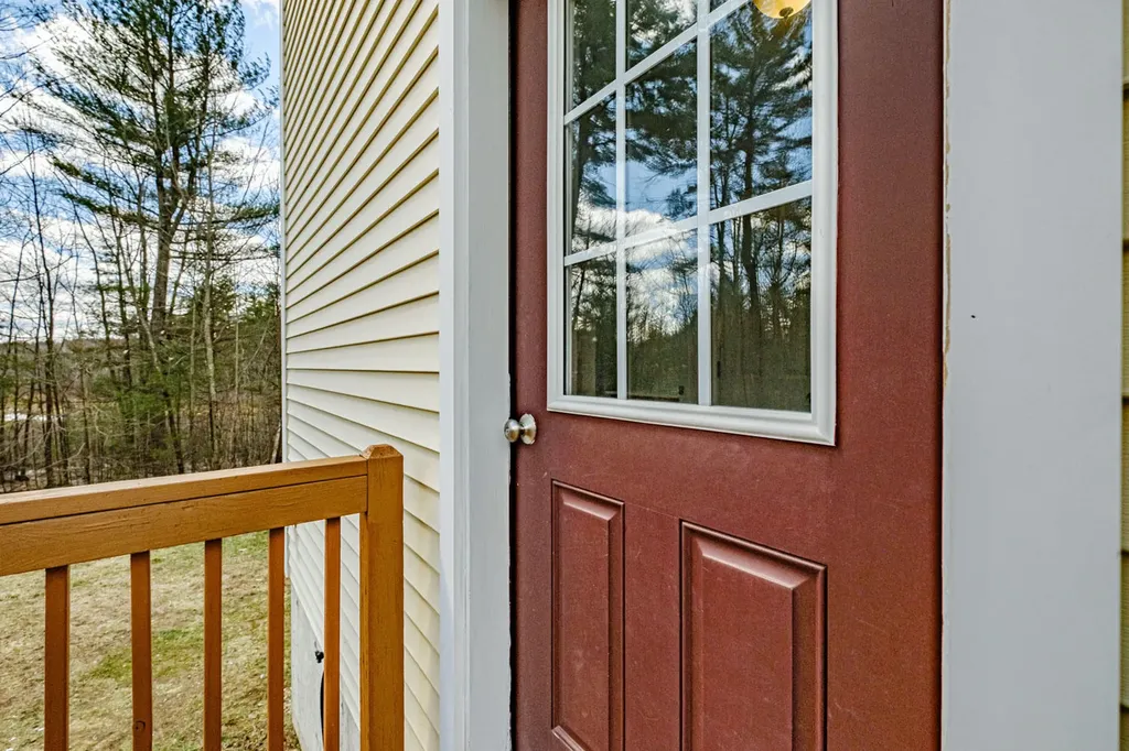 55 Emery Road Standish ME 04084