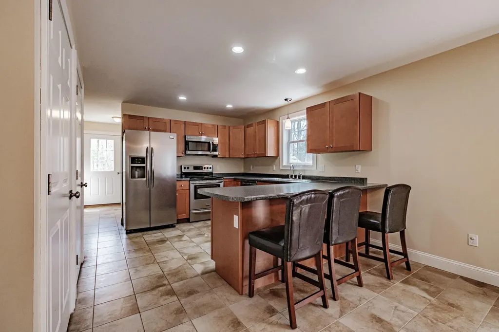 55 Emery Road Standish ME 04084