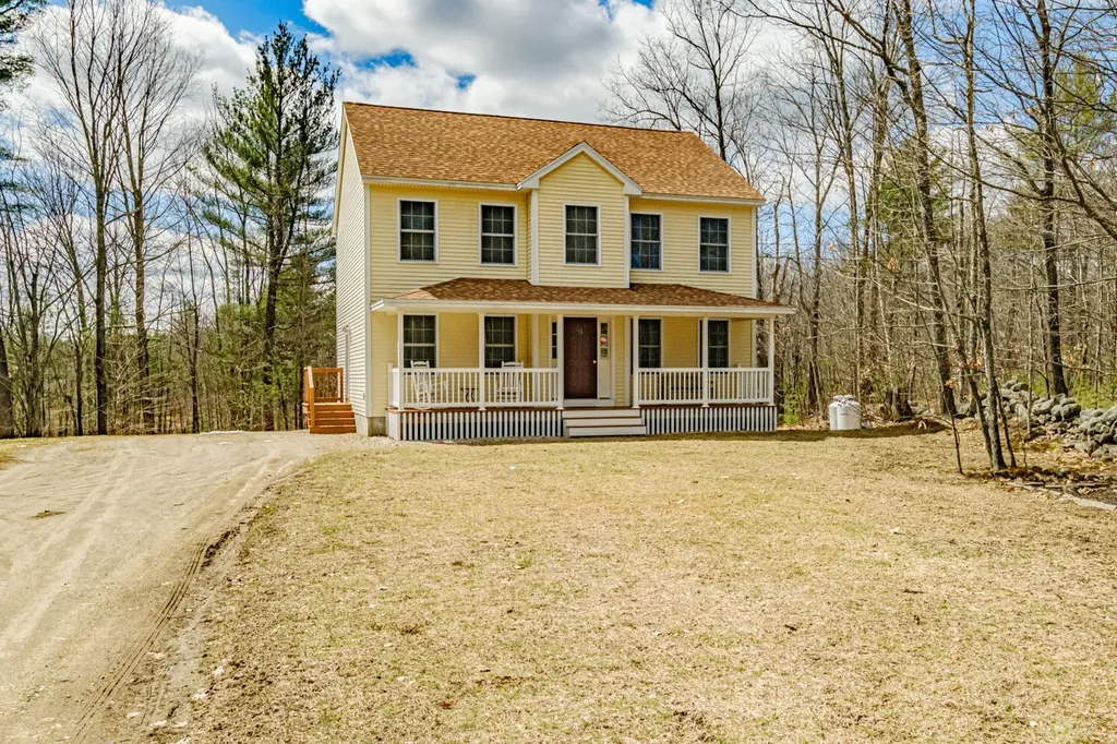 55 Emery Road Standish ME 04084