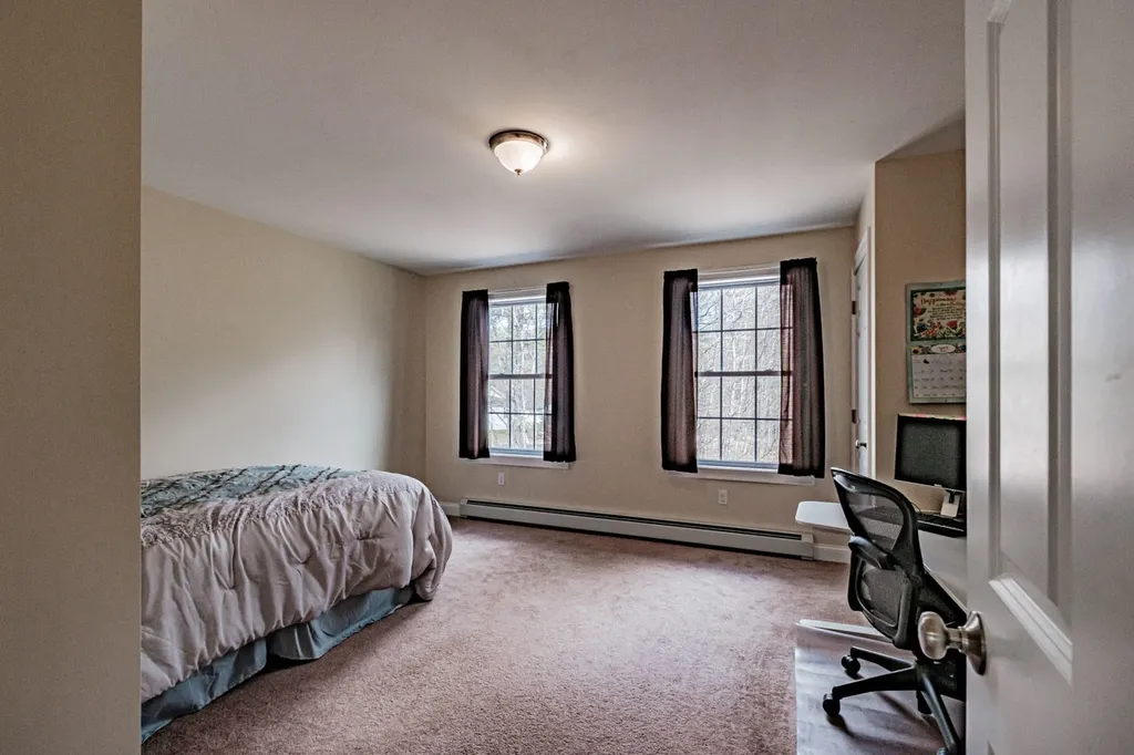 55 Emery Road Standish ME 04084