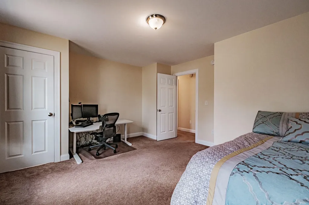 55 Emery Road Standish ME 04084