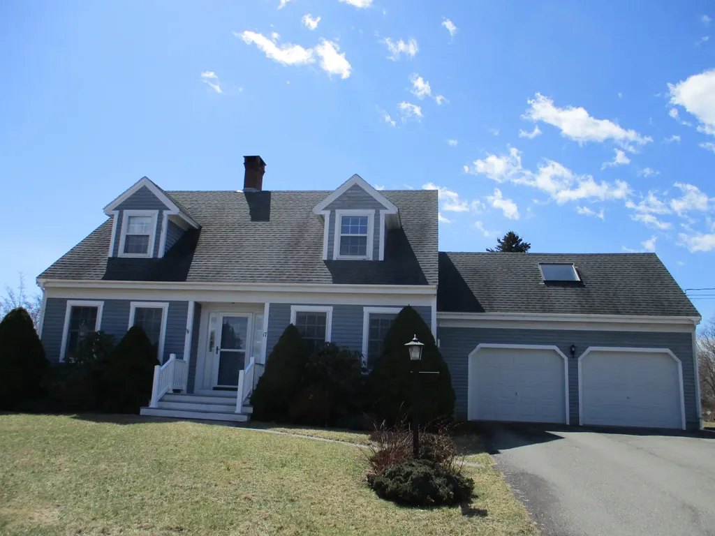 17 Beach Point Road Saint George ME 04860