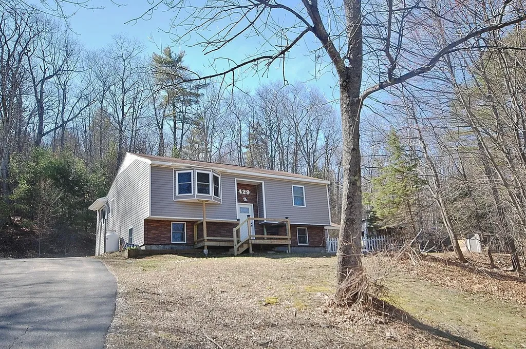 429 Quaker Ridge Road Casco ME 04015