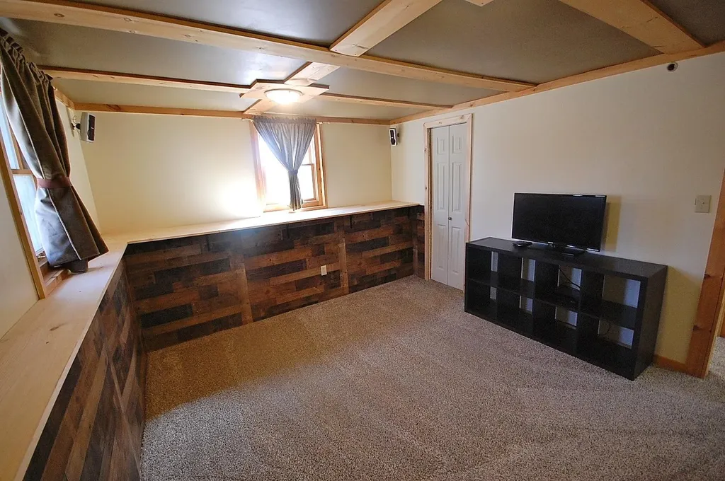 429 Quaker Ridge Road Casco ME 04015