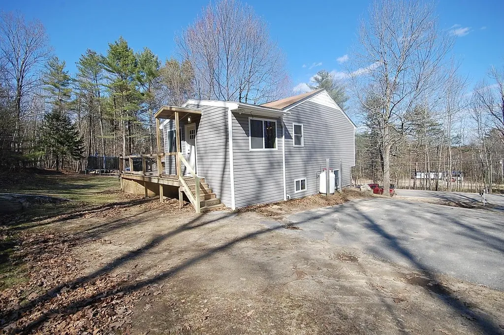 429 Quaker Ridge Road Casco ME 04015