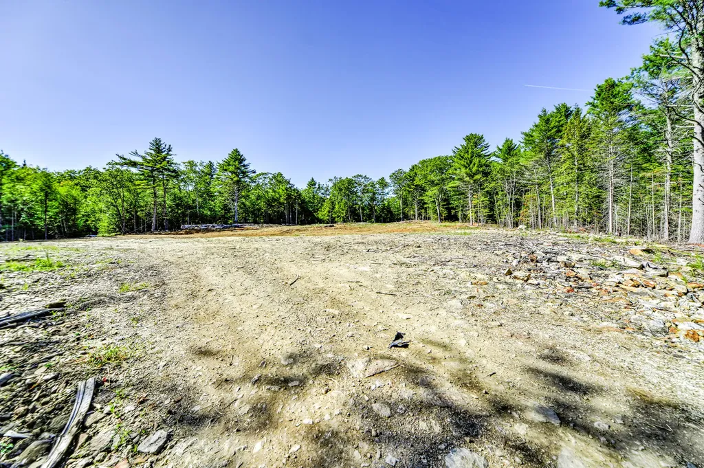 0 White Road Bowdoinham ME 04008