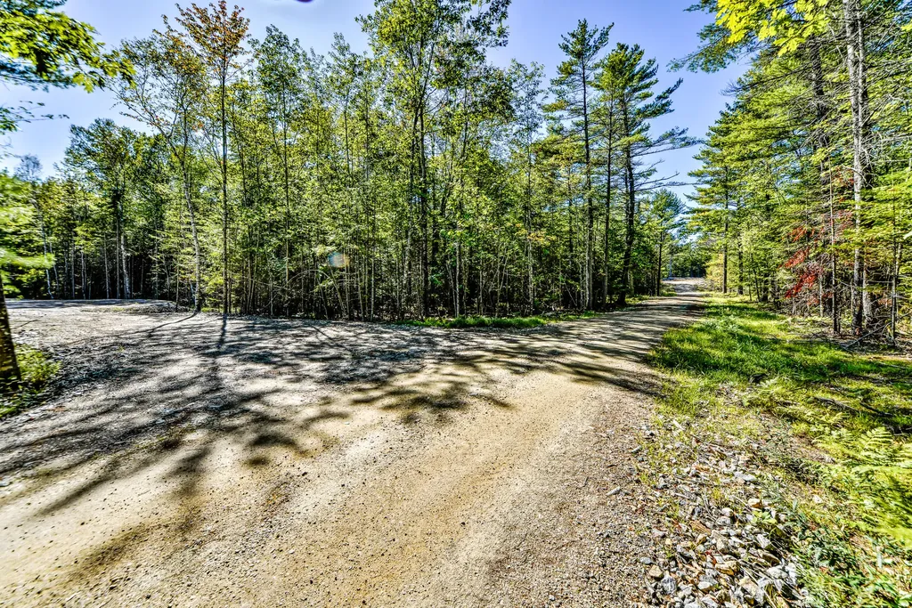 0 White Road Bowdoinham ME 04008