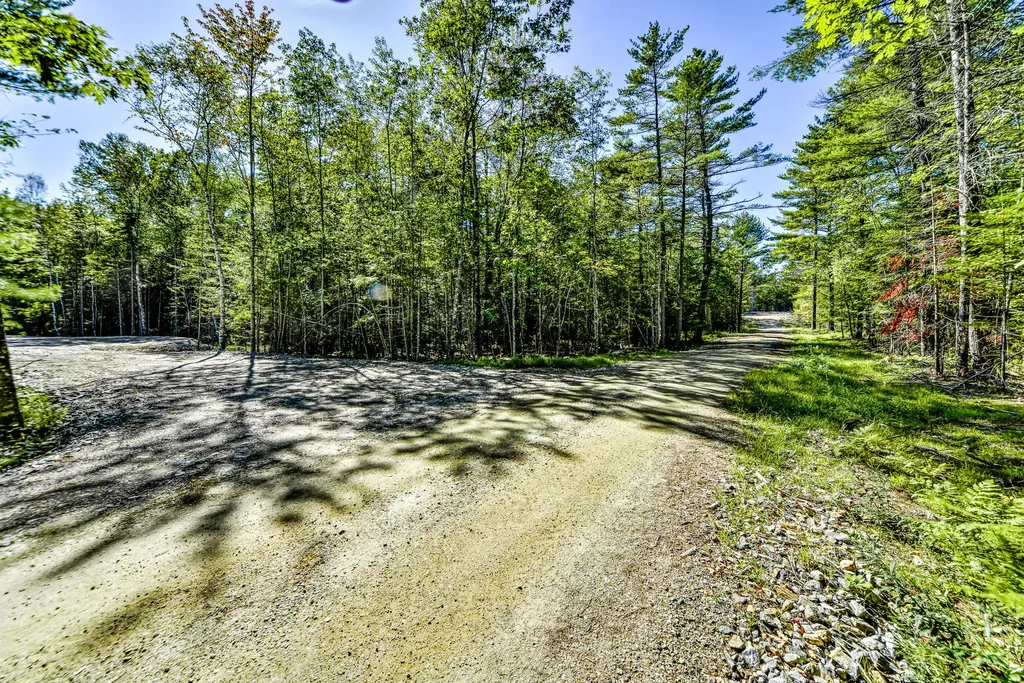 0 White Road Bowdoinham ME 04008