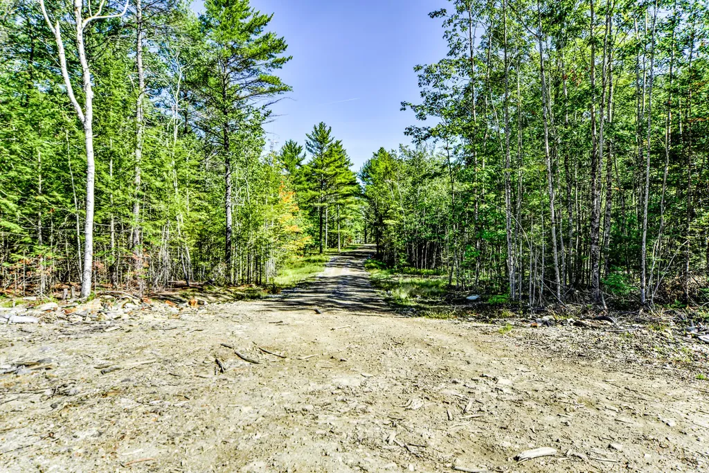 0 White Road Bowdoinham ME 04008