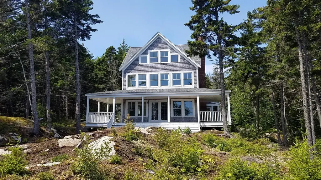 24 Old Cove Road Matinicus Isle Plt ME 04851