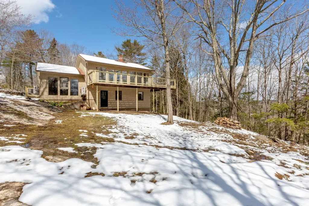 891 Meadow Road Bowdoin ME 04287
