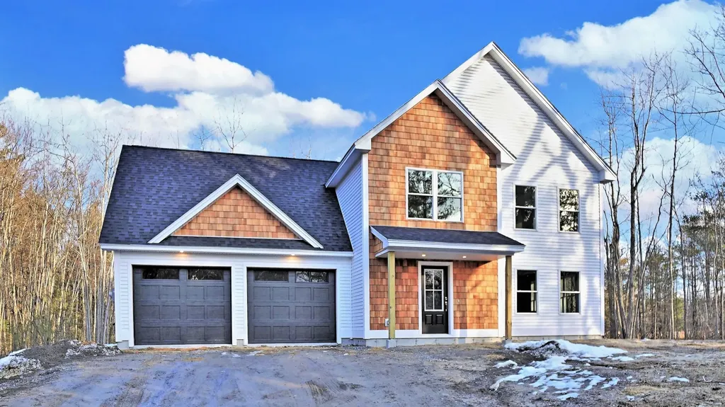 495 Blackstrap Road Falmouth ME 04105