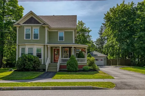 98 Davis Avenue Auburn ME 04210