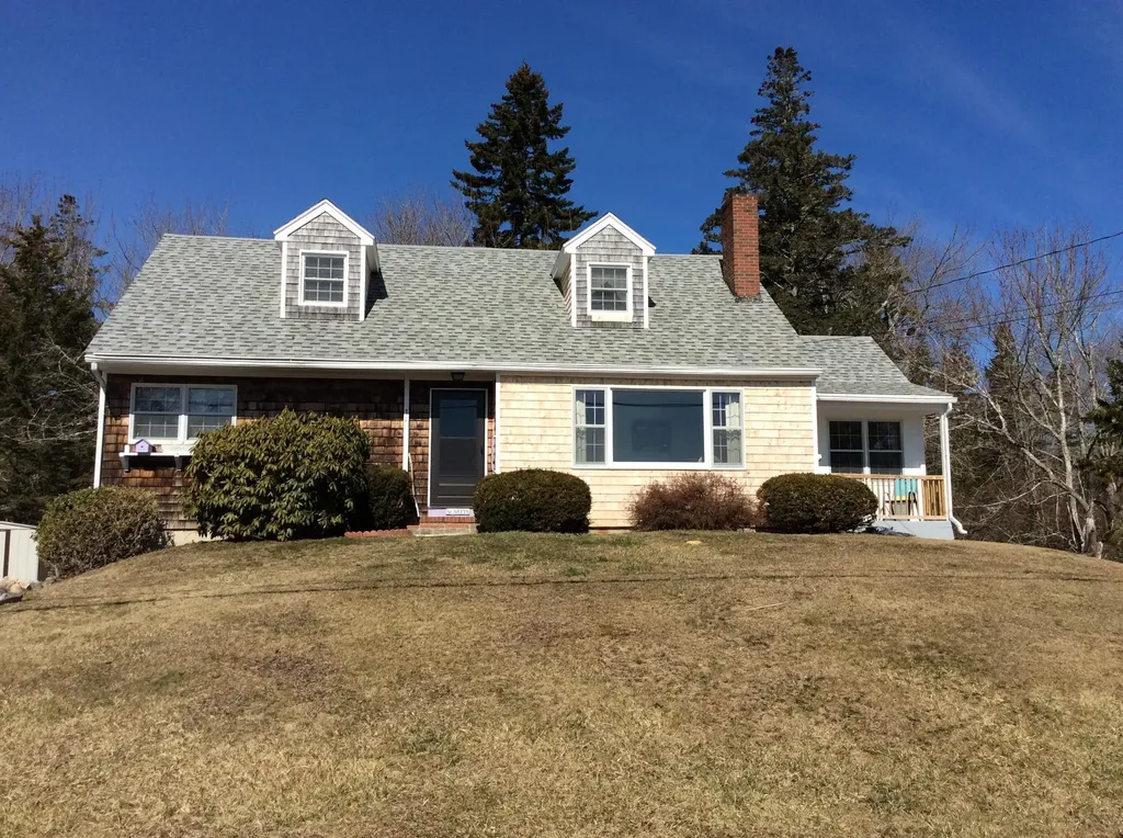 31 Drift Inn Road Saint George ME 04860