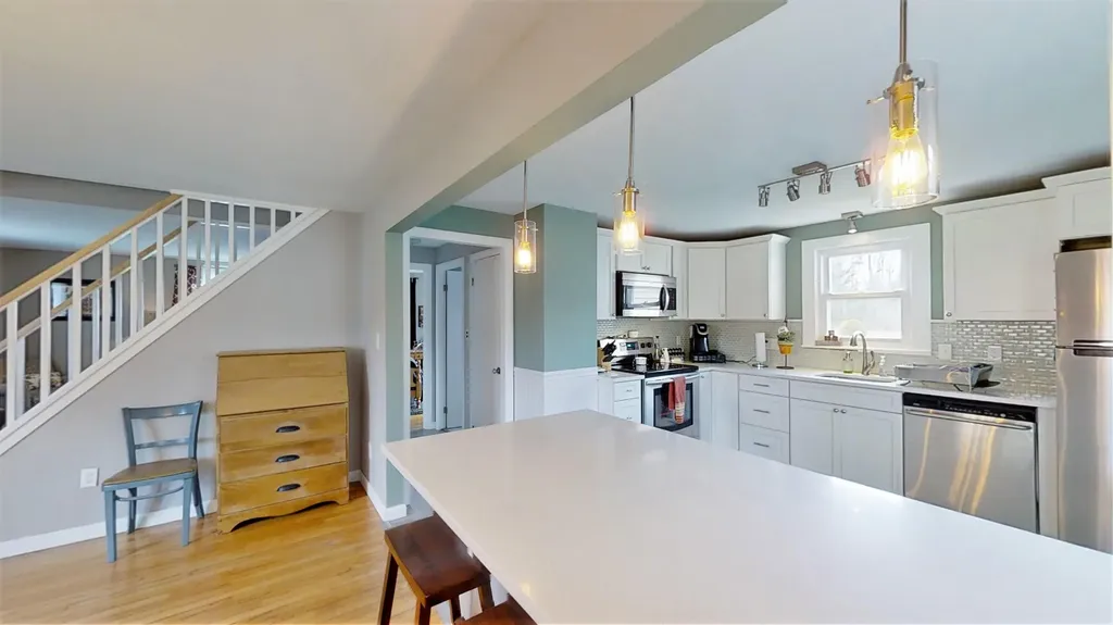 3 Asselyn Drive Scarborough ME 04074