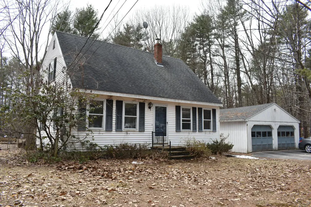 174 Whites Bridge Road Standish ME 04084