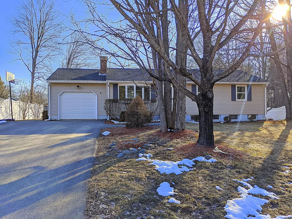 67 Rotherdale Road Brewer ME 04412