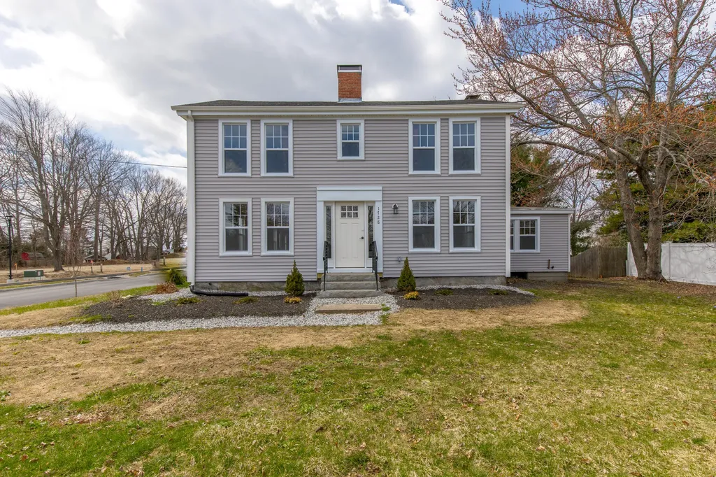 1728 Washington Avenue Portland ME 04103