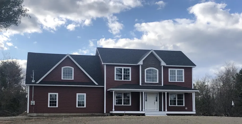 18 Bowen Drive Hampden ME 04444