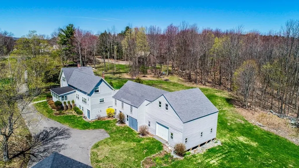 590 Manchester Road Belgrade ME 04917