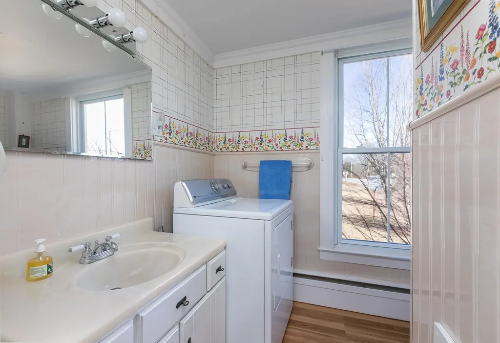 55 Durham Road Freeport ME 04032