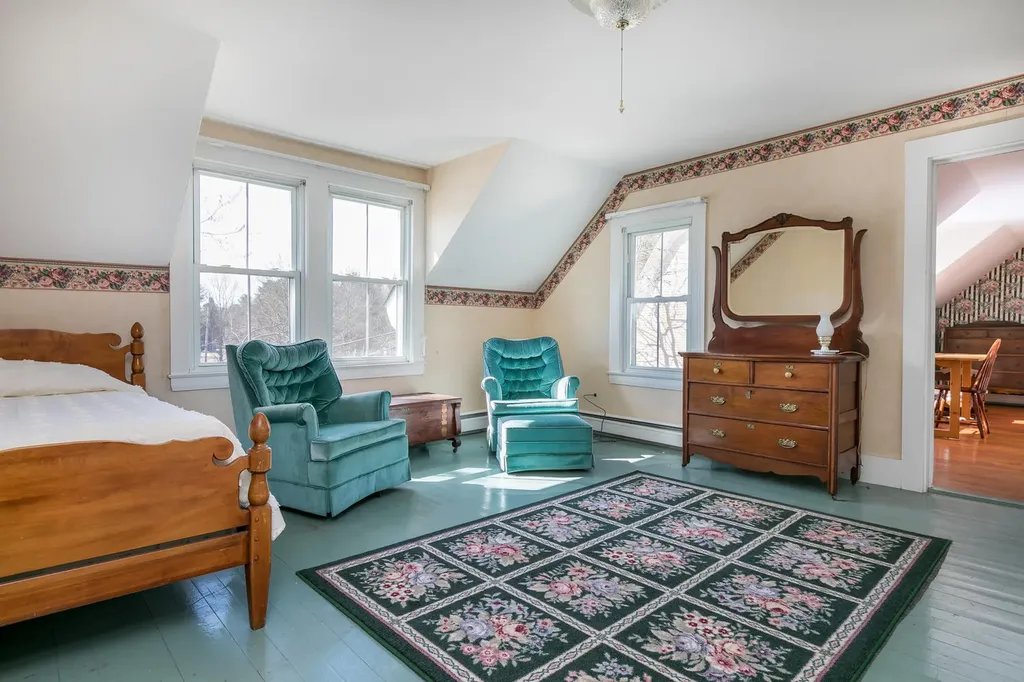 55 Durham Road Freeport ME 04032