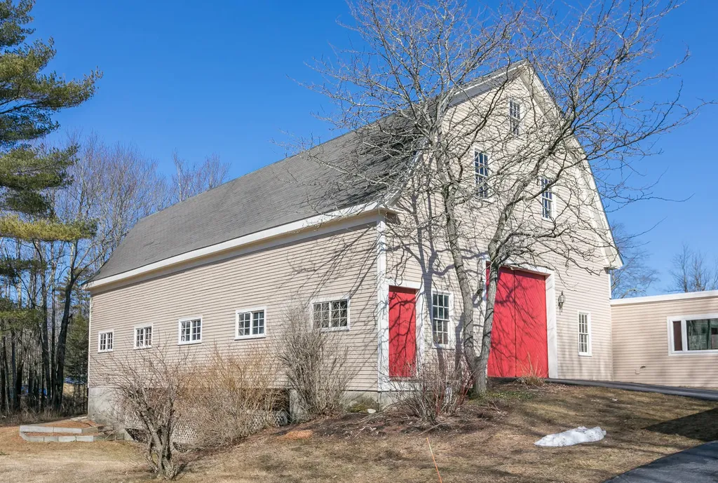 55 Durham Road Freeport ME 04032