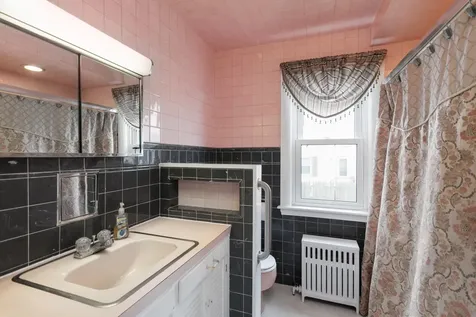 5 Amherst Street Sanford ME 04073