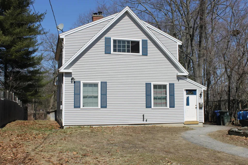 53 East Valentine Street Westbrook ME 04092