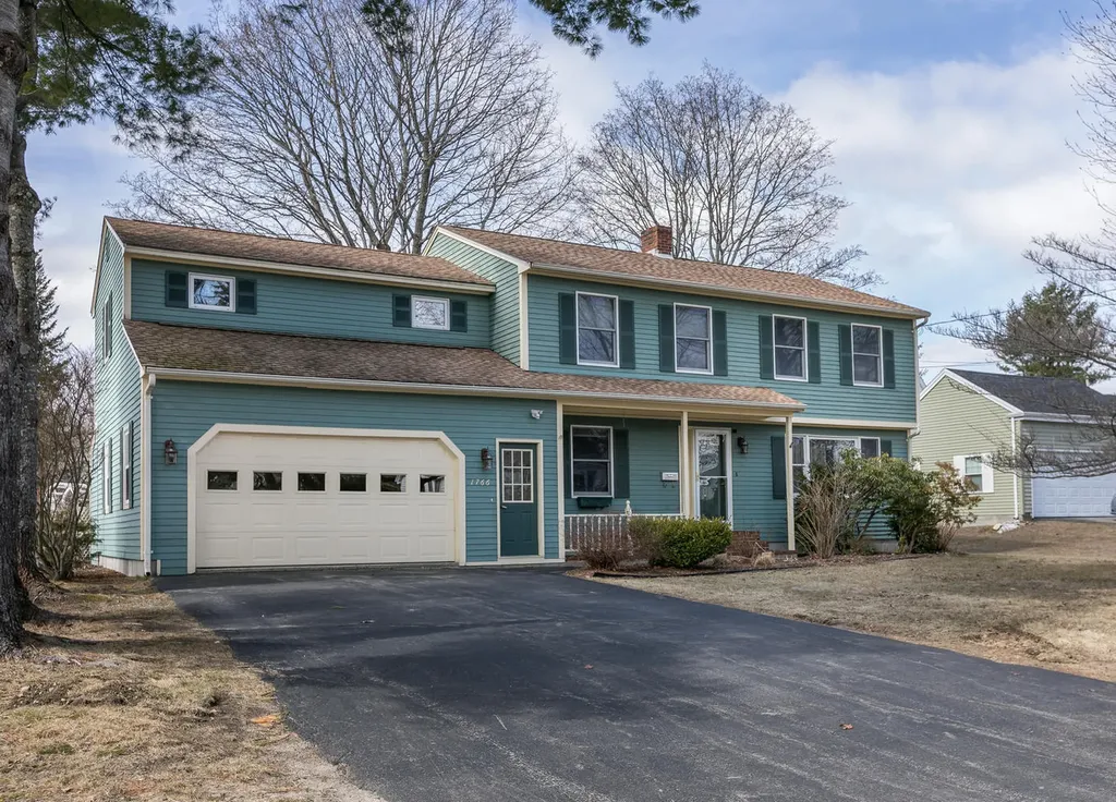 1766 Washington Avenue Portland ME 04103