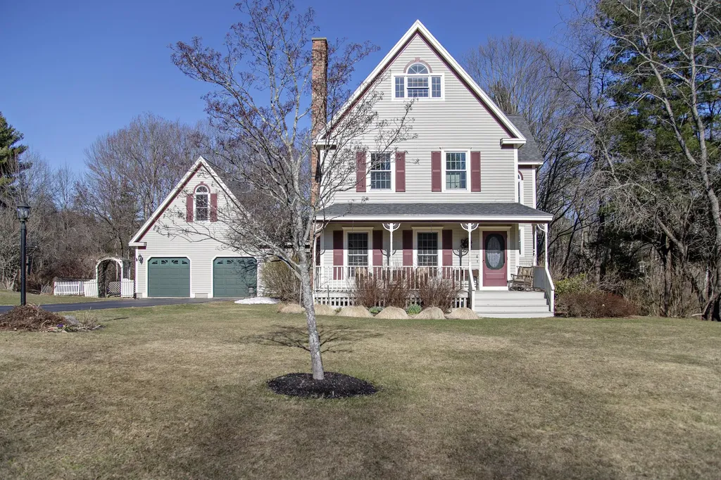 6 Lunt Drive Westbrook ME 04092