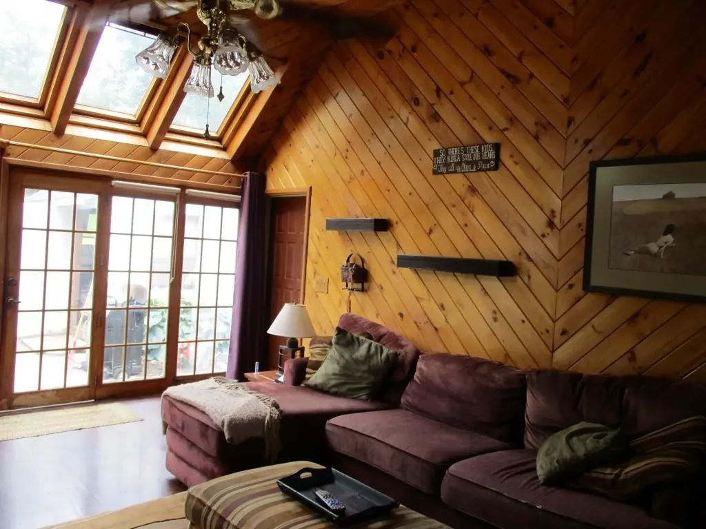 20 Sherwood Drive Auburn ME 04210