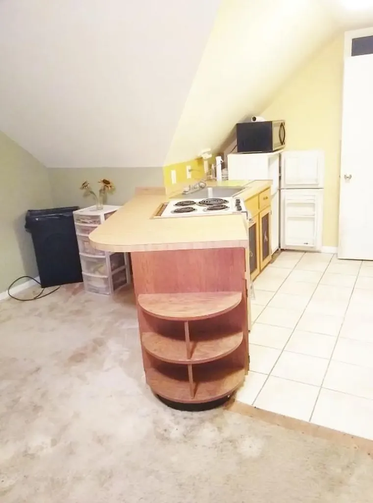 20 Sherwood Drive Auburn ME 04210
