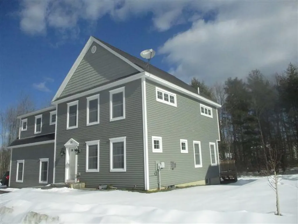 25 Owens Way Scarborough ME 04074