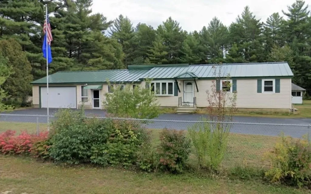 24 Thomas Avenue Berwick ME 03901
